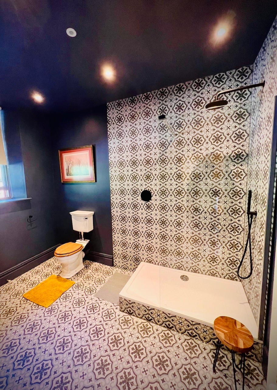 India Suite Bathroom